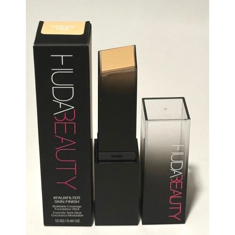 Huda Beauty - FauxFilter Skin Finish Foundation Stick - 